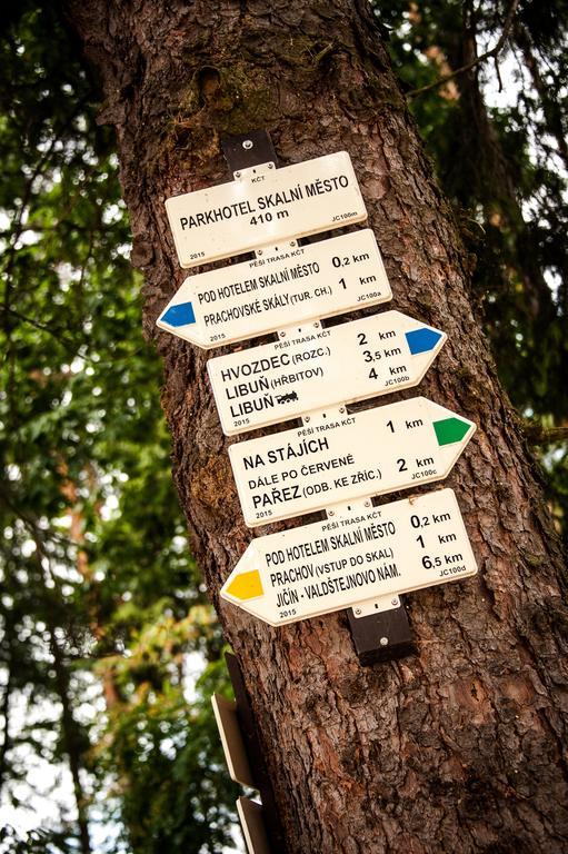 Parkhotel Skalni Mesto Jicin Bagian luar foto